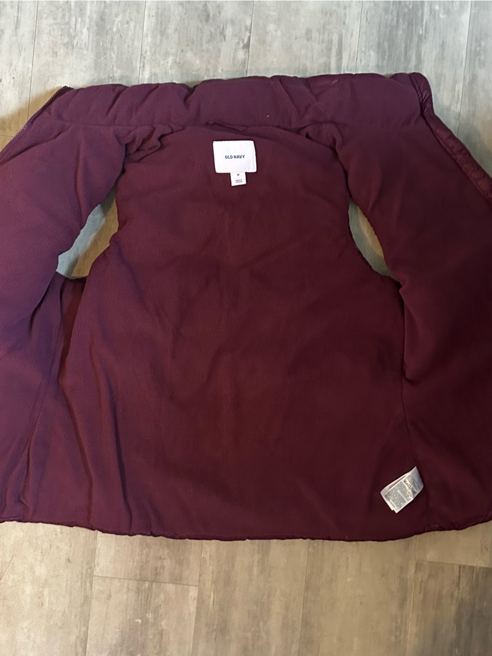 Old Navy Burgundy Quilted Puffer Vest - Picture 3 of 9